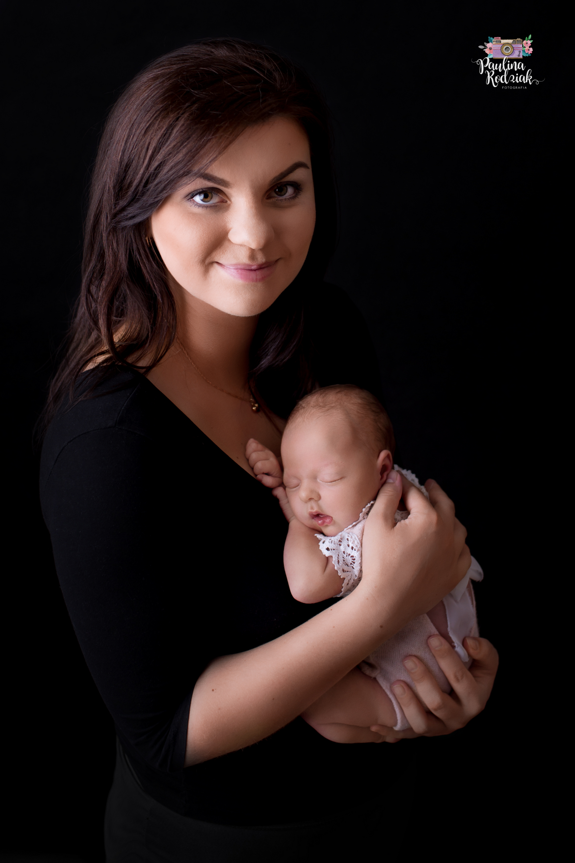 fotograf bydgoszcz paulina-rodziak-fotografia portfolio zdjecia noworodkow sesje noworodkowe niemowlę