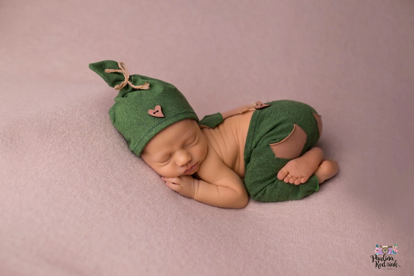 fotograf torun paulina-rodziak-fotografia portfolio zdjecia zdjecia noworodkow sesje noworodkowe niemowlę