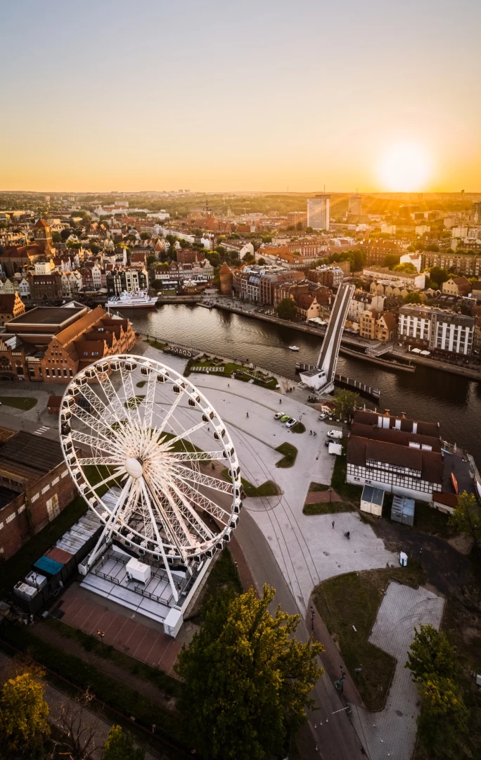 zdjęcia wroclaw fotograf pawel-rawski portfolio fotografia-dronowa-zdjecia-z-drona