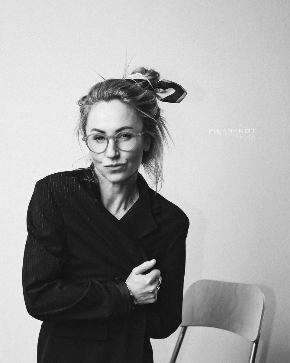 zdjęcia wroclaw fotograf piekny-kot-studio-alicja-kopiec portfolio sesja-wizerunkowa