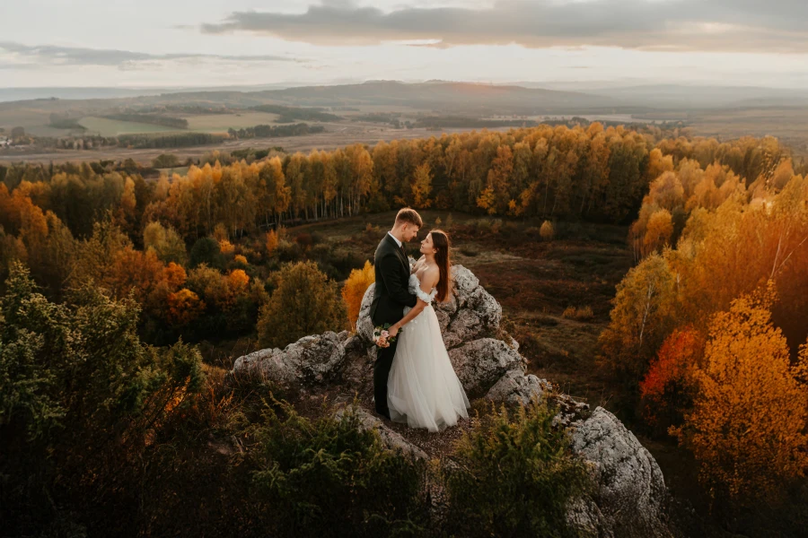 zdjecia  fotograf piotr-nowak portfolio slubny jesienne-sesje-zdjeciowe plener-slubny gora-miedzianka