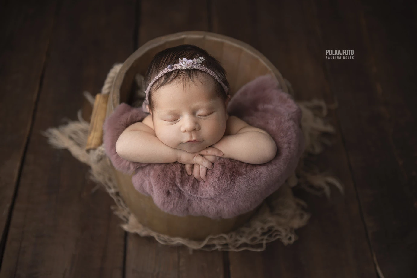 fotograf tarnow polkafoto-paulina-rojek portfolio zdjecia noworodkow sesje noworodkowe niemowlę