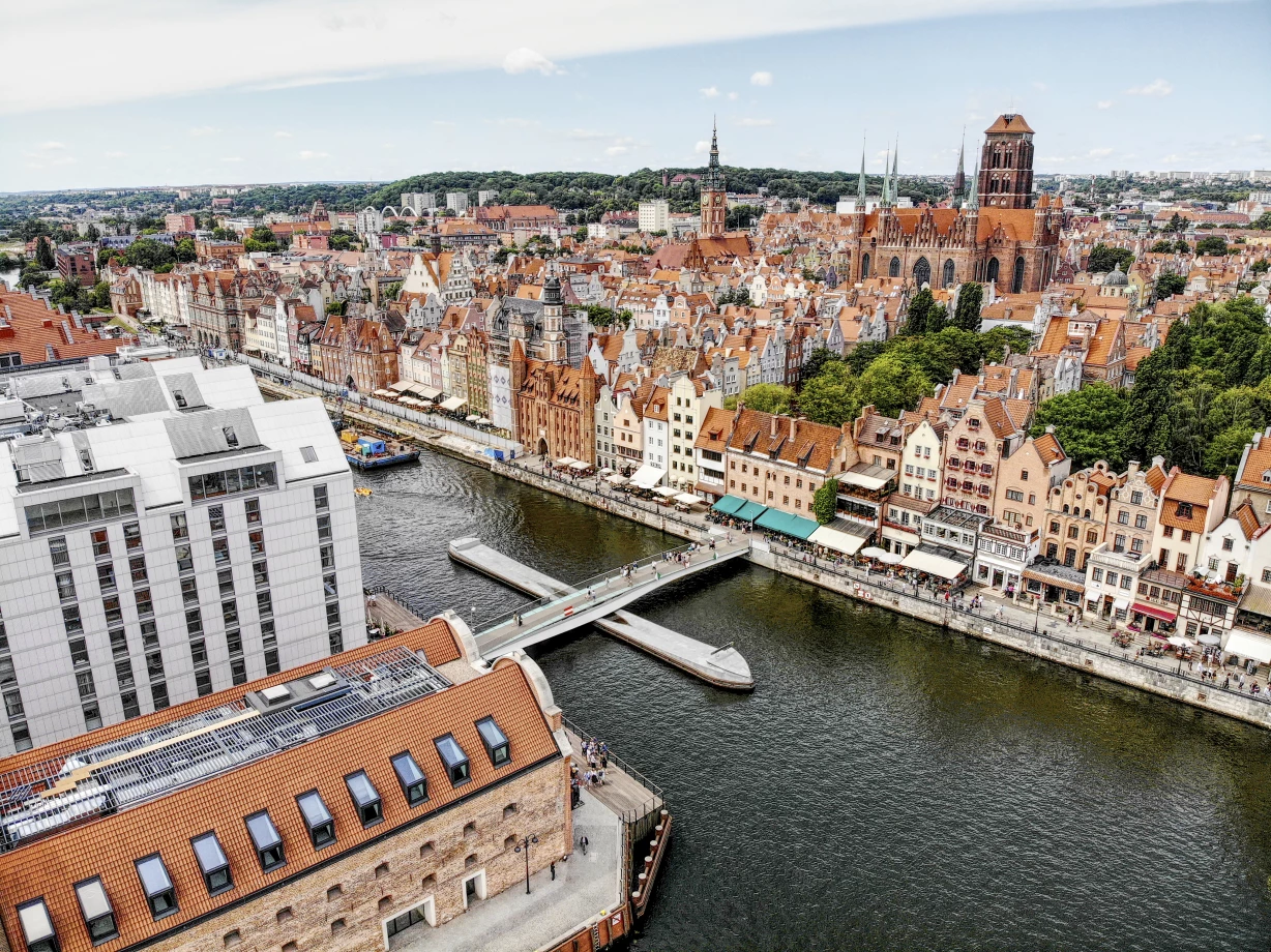 zdjęcia gdynia fotograf robert-gradziel portfolio fotografia-dronowa-zdjecia-z-drona