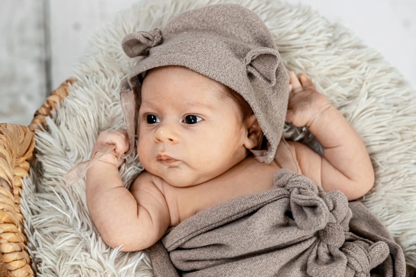 fotograf gdansk rodzinnestudio portfolio zdjecia noworodkow sesje noworodkowe niemowlę