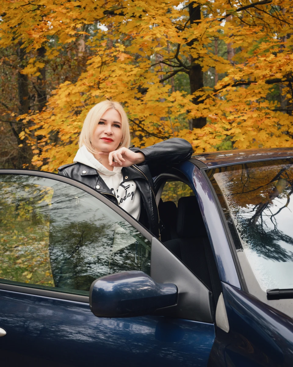 zdjęcia mlawa fotograf spychak-viktor portfolio sesja-zdjeciowa-dla-anny-w-jesiennym-lesie
