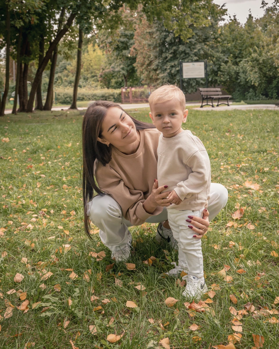 zdjęcia mlawa fotograf spychak-viktor portfolio sesja-zdjeciowa-rodzinna-dla-matki-i-syna