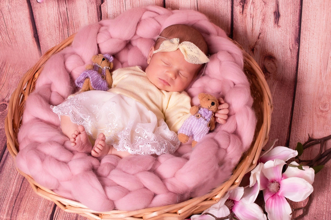 zdjęcia lublin fotograf studio-fotograficzne-anna-ufnal portfolio zdjecia noworodkow sesje noworodkowe niemowlę