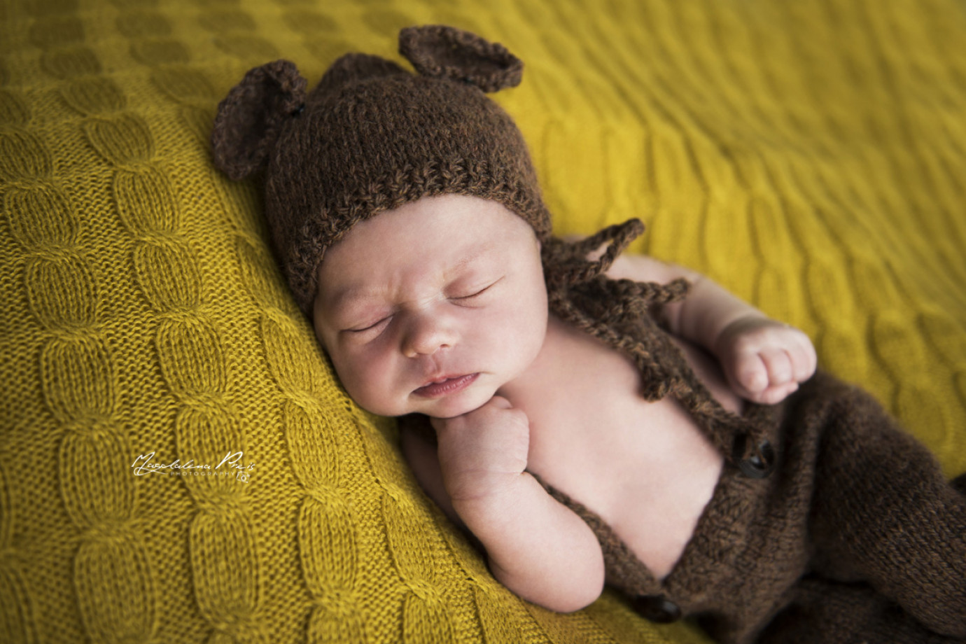 fotograf torun studio-fotografii-artystycznej portfolio zdjecia noworodkow sesje noworodkowe niemowlę