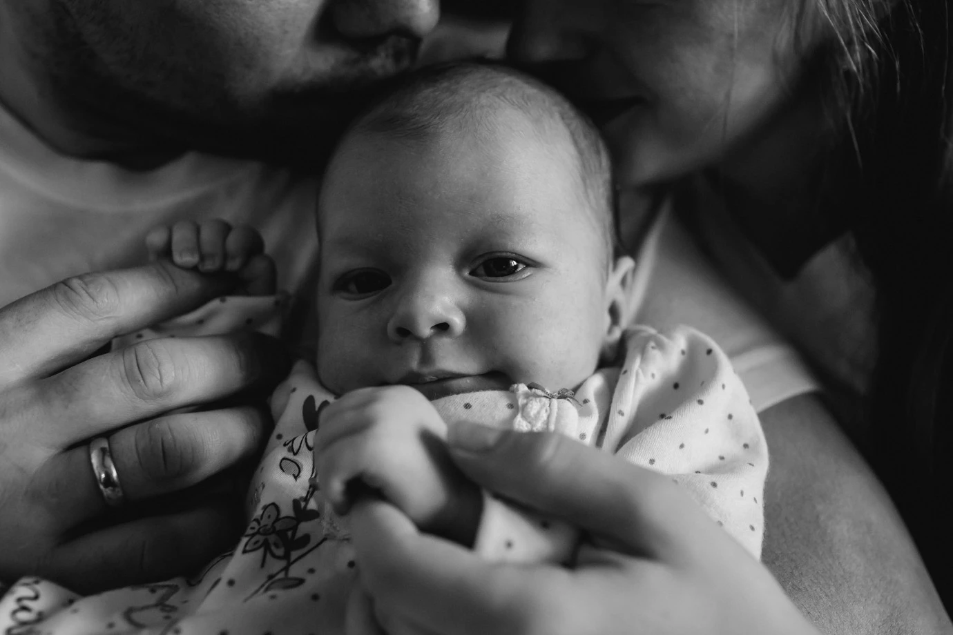 fotograf torun tatiana-safonava portfolio zdjecia noworodkow sesje noworodkowe niemowlę