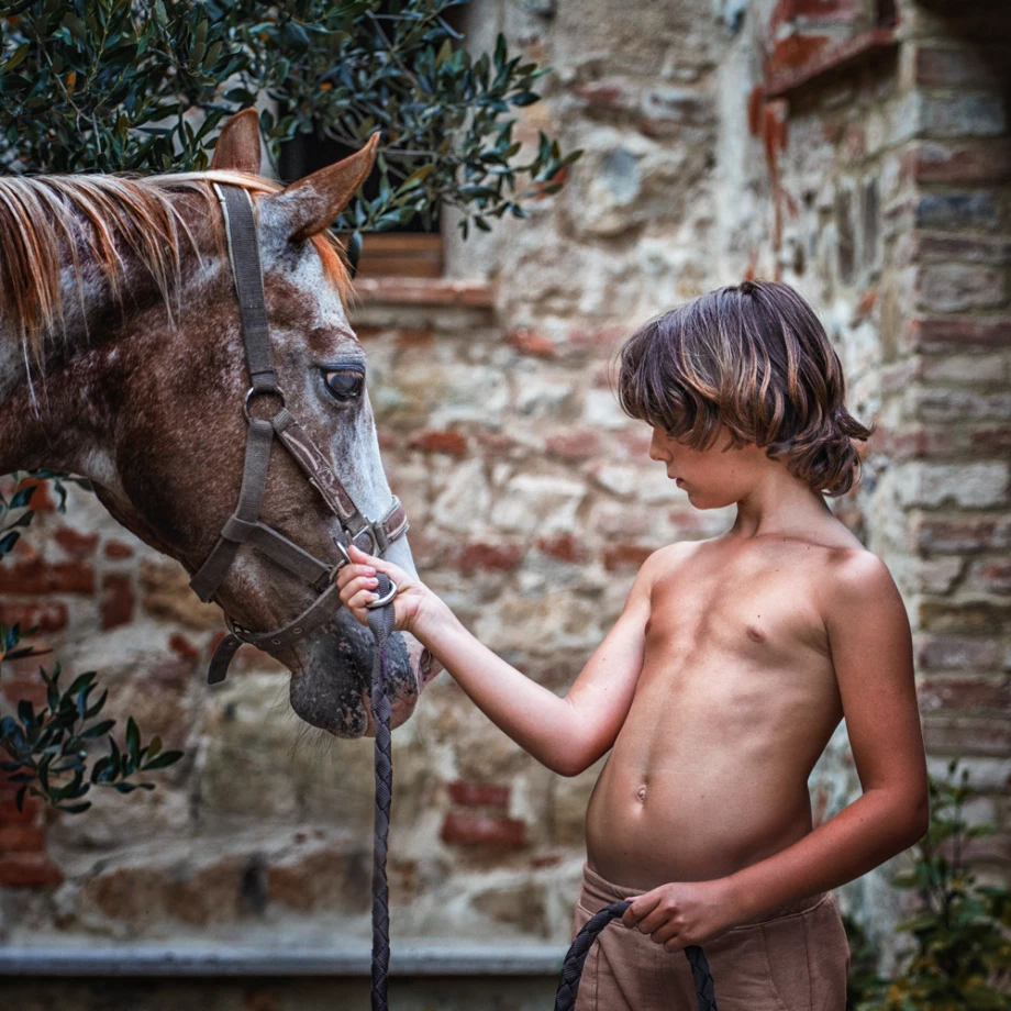 zdjęcia wroclaw fotograf wiktor-bernad portfolio sesje dzieciece fotografia dziecieca sesja urodzinowa