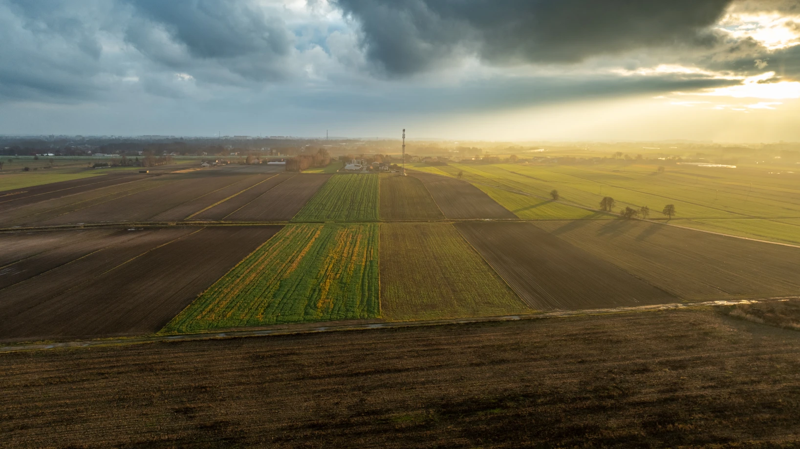 zdjęcia zgierz fotograf wzloty-i-ujecia-fotografia-dronem portfolio fotografia-dronowa-zdjecia-z-drona